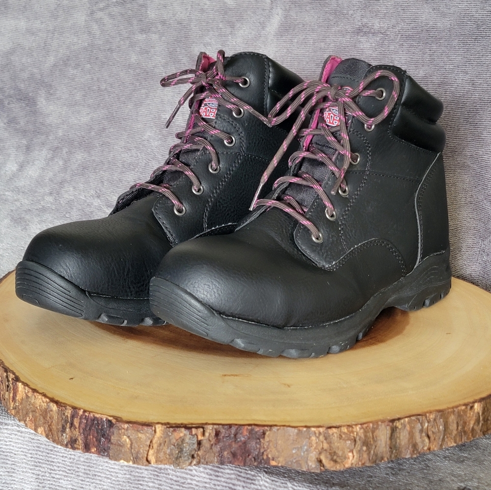 NWOT Brahma Black and Pink Women's Steel Toe Boots Sz 9.5 Never Been Worn!